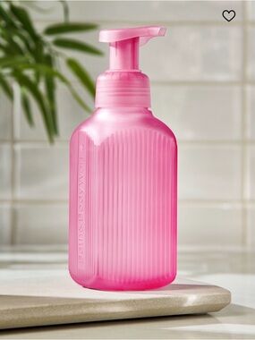 Bath & Body Works Pink Ribbed Foaming Hand Soap Pump Bottle
